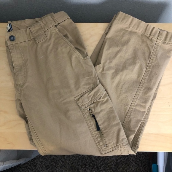 MAGELLAN Activewear Cargo Pants - Mag Sheild - Picture 2 of 16